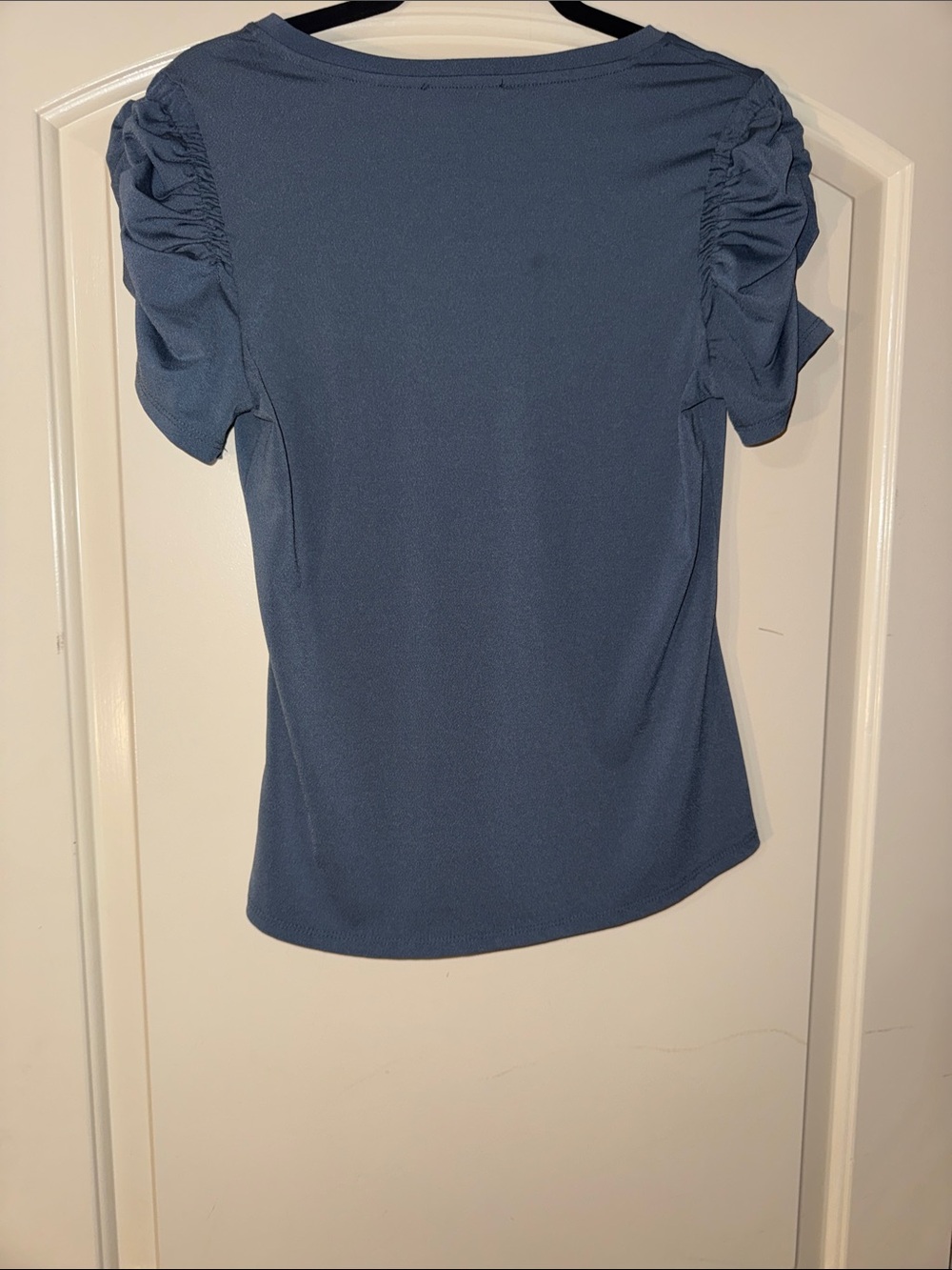 Tahari Dusty Blue V-Neck Ruched Short Sleeve Top S - Picture 7 of 8